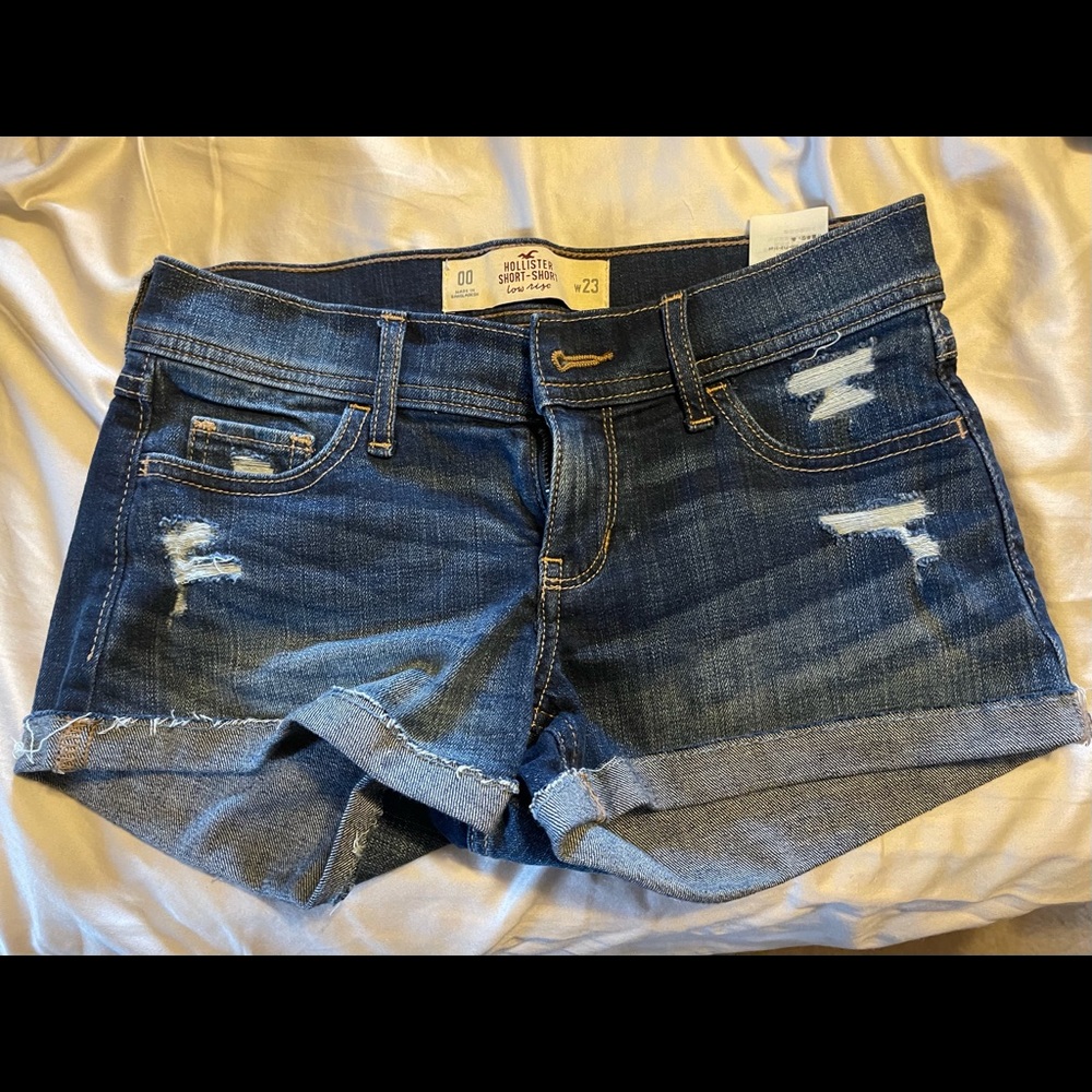 Like new Hollister shorts.
